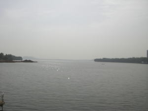 東湖